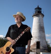 Magnolia Manor and Chapel - Beer Garden - Featuring Les Kerr
