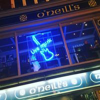 Paolo & Giulia @ O'Neill's Wardour Street
