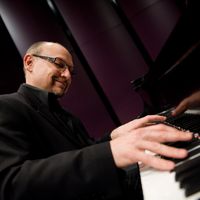 Solo Piano by David Leonhardt Party Band