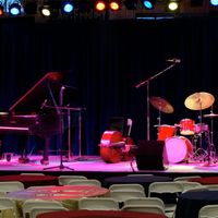 Jazz Trio by David Leonhardt Party Band
