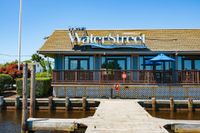Baker's Water Street Bar & Grille