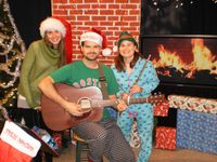 Jeff Jam Family HOLIDAY Dance Party!