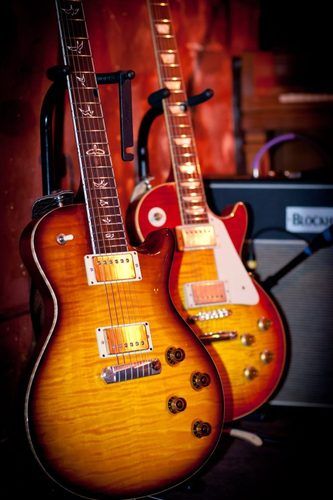 PRS 245 and Ginger @ Molly Malones
