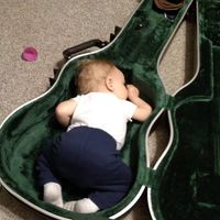 Solo guitar at the Pub