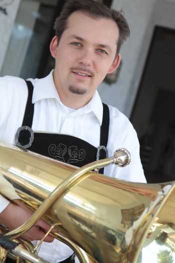 Tubameister Stefan Kac
