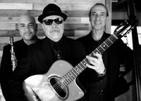 La Pompe Attack live at Daryl's House