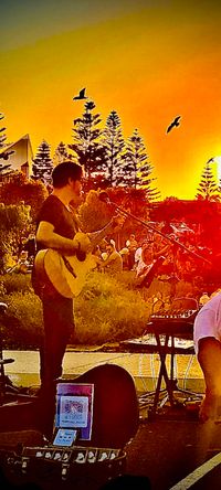 Dinner at Dusk - music by PEVERALL 