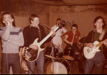 An early rehearsal shot of Tronics, 1977, when the band was still called the Gits. Ziro Baby, Phil Anderson, Angie Mervyn, Glenn Evans, Rick Gregerson.

