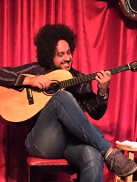 O Som Do Jazz with Diego Figuieredo