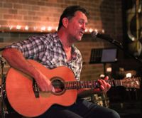 Brendo plays classic hits from the Golden Era.