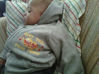 JACRYS aka POCO PERRO wearing grey fleece BABY SOUL hoodie(2010).
