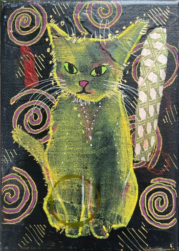Glowing Green Kitty
