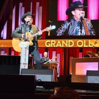 GRAND OLE OPRY - OPRY COUNTRY CLASSICS