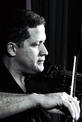 Extraordinary violinist James Sanders
