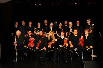 New Quartet and Orchestra 3-29-06 (cellist Steven Houser just told a really bad joke)
