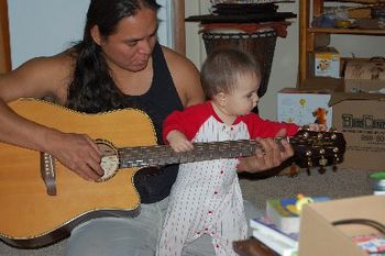 Micah BlueStar tuning my Guitar

