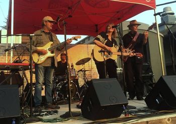 Solid Air Band at KRSH Radio Concert, August 2018
