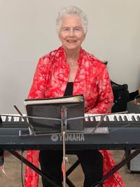 Marilynn Seits plays at Arbor Terrace