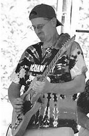 MONDO MIKE
