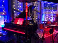 JAZZ MELE IN PARADISE