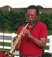 Dennis Coleman performing Live at River Street Market