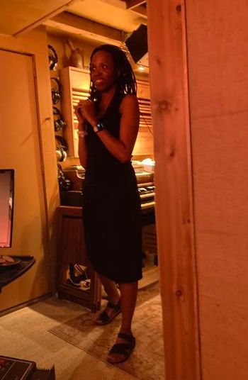 Kelleylee Evans adding beautiful backing vocals/harmonies in the studio, Critical Misunderstandings On The Precipice album sessions.
