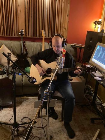 Focus and true professionalism from John, at Bova Sound, Critical Misunderstandings On The Precipice sessions!
