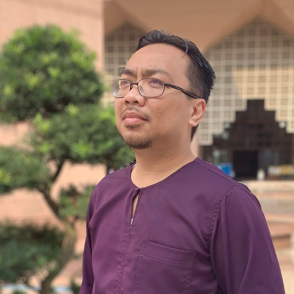 awang shamsul