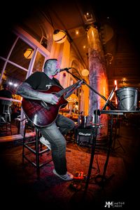 Michael King - Live!  