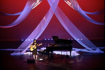 Allison Crowe - Edmonds, WA USA - Billie Woods Photography
