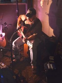 Brian McKelvey at the Grüv
