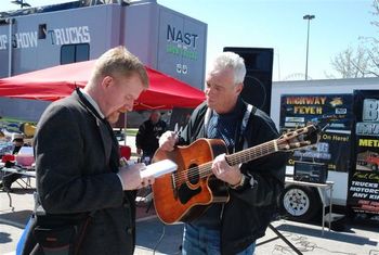 Sean Killcarr (Editor, American Trucker magazine Senior Editor, FleetOwner magazine) interviewing Terry.
