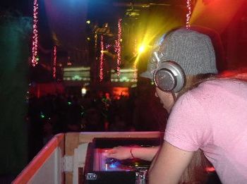 The club looked hot that night..
