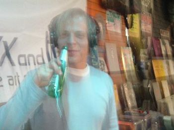 Albert of Kyau vs. Albert @ Grooveriders In-Store
