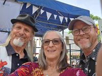 Lisa Carter, Rob Martin & Wave  Milor at Brewing Tree