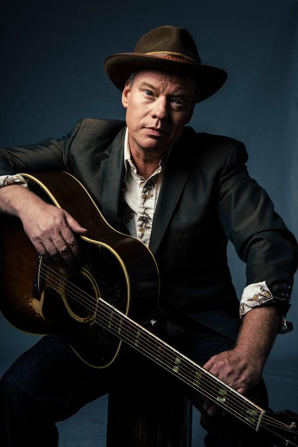 Shawn Mullins at The Triple Door