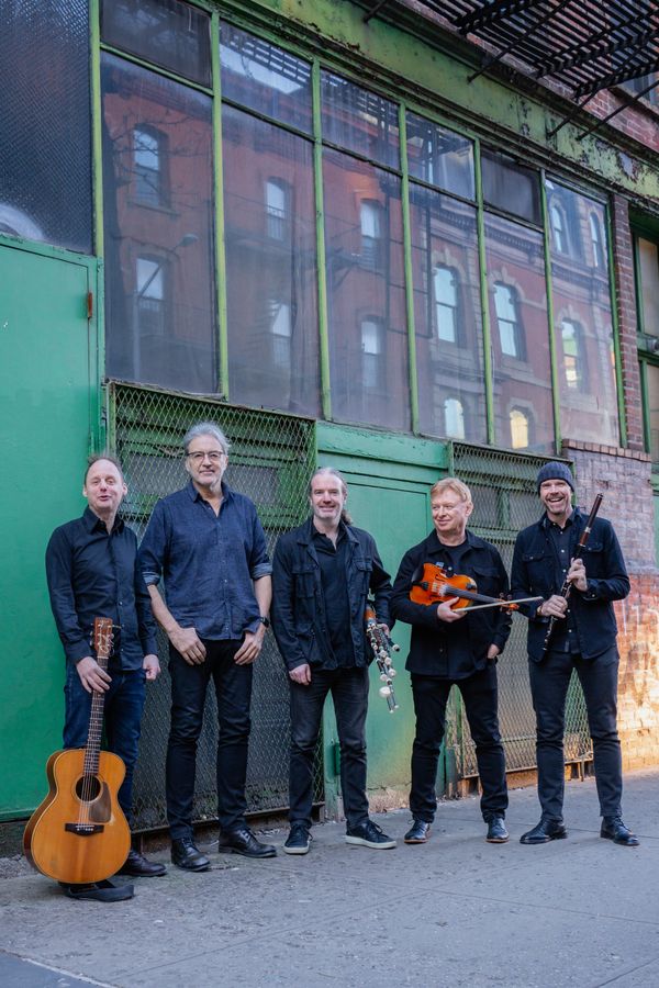 Lúnasa featuring Daoiri Farrell at The Triple Door