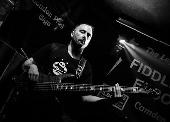 Fiddler's Elbow - U.K.
