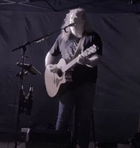 Mark Dunn Acoustic Solo