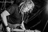 Mark Dunn Solo @ Gourmeltz