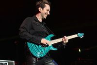 Neil Zaza with Trielement