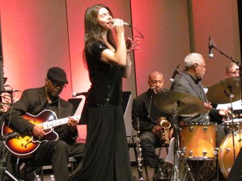 Jessica Lee Singing Jazz with Symphony
