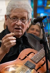 Robin Henkel solo blues