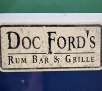 Leon Vincent New Year's Eve at Doc Ford's live