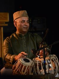 Arohi with Pt Samir Chatterjee