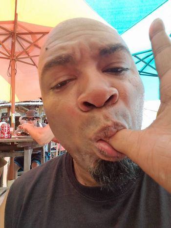 I RARELY EAT IN PUBLIC BUT WHEN I DO.
