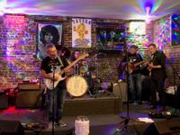 Wumbloozo Live at Therapy at the Roar Room