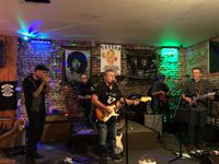 Wumbloozo Live  at The Roar Room