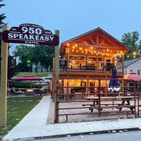 950 Bistro