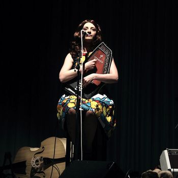 Valeska Kunath as "JUNE CARTER CASH" [Photo: Jens Krauß]
